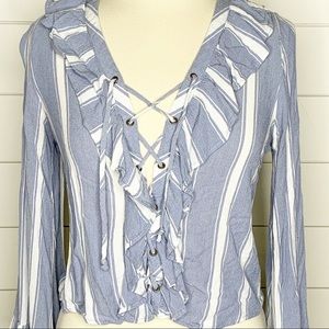 American eagle lace up shirt